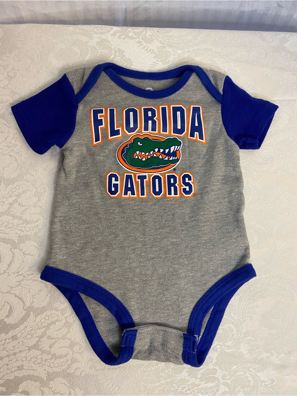 Florida Gators Baby Bodysuit - Gray & Blue Size 3-6 Months
